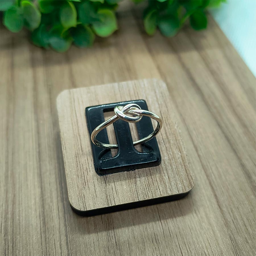 Anel nozinho em prata 950, design delicado